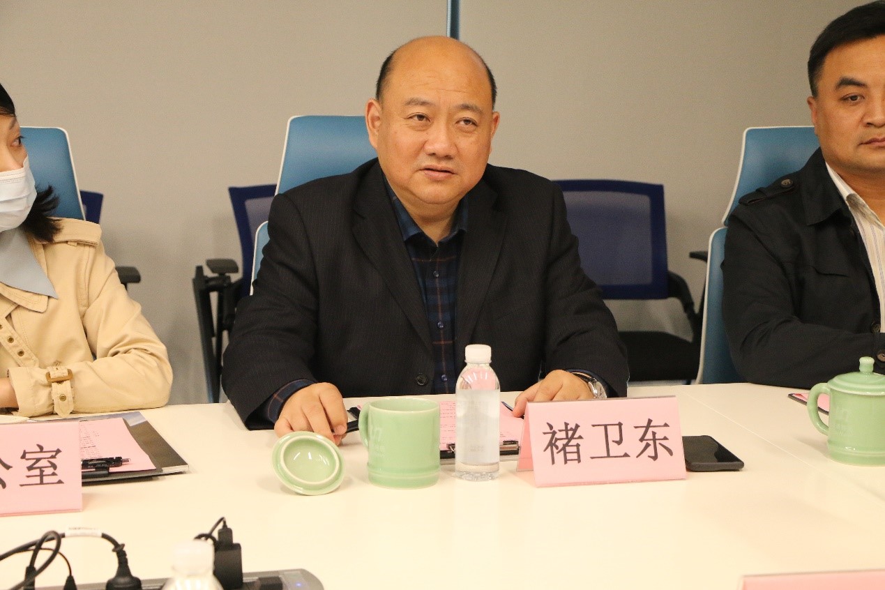 上海區縣生態環境局局長走進普適系列 ③ |崇明區生態環境局局長褚衛東蒞臨普適導航檢查指導(圖2)
